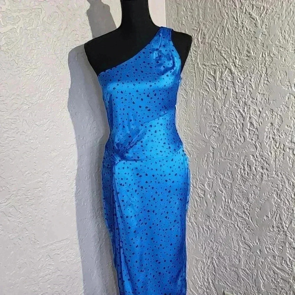 One shoulder COBALT SIZE small Cocktail dress by Heartloom - Picture 2 of 14
